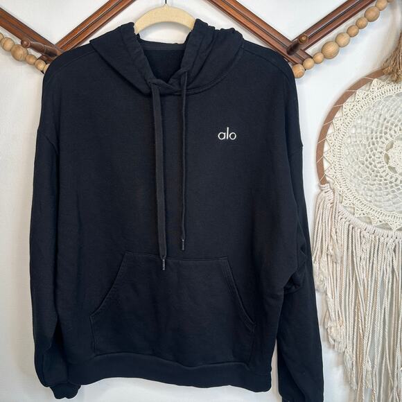 ALO Yoga Sweaters - ALO Yoga Black Accolade Hoodie